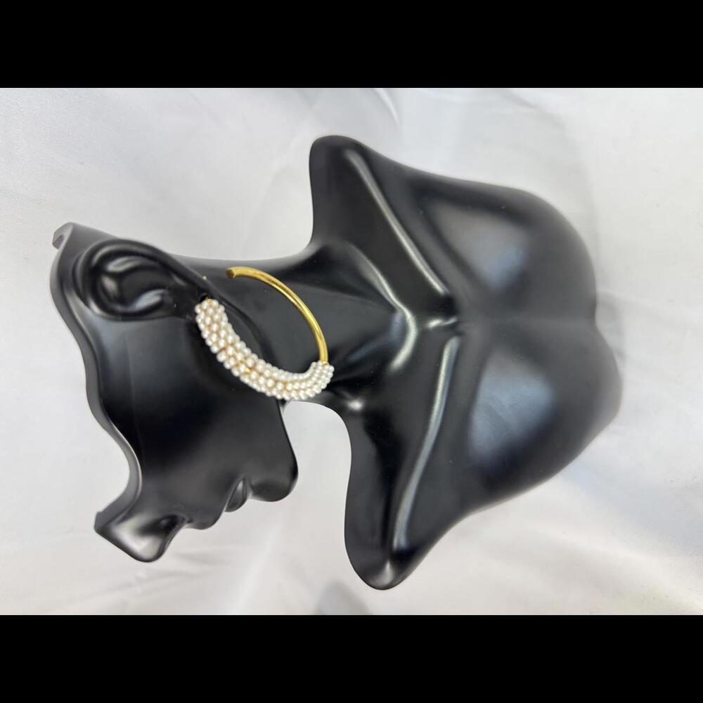 18k Elegant Pearl and Gold Hoop Earrings